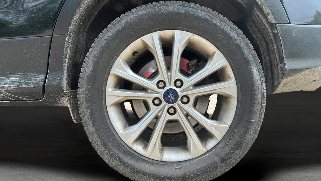 2018 Ford Escape SEL FWD Photo