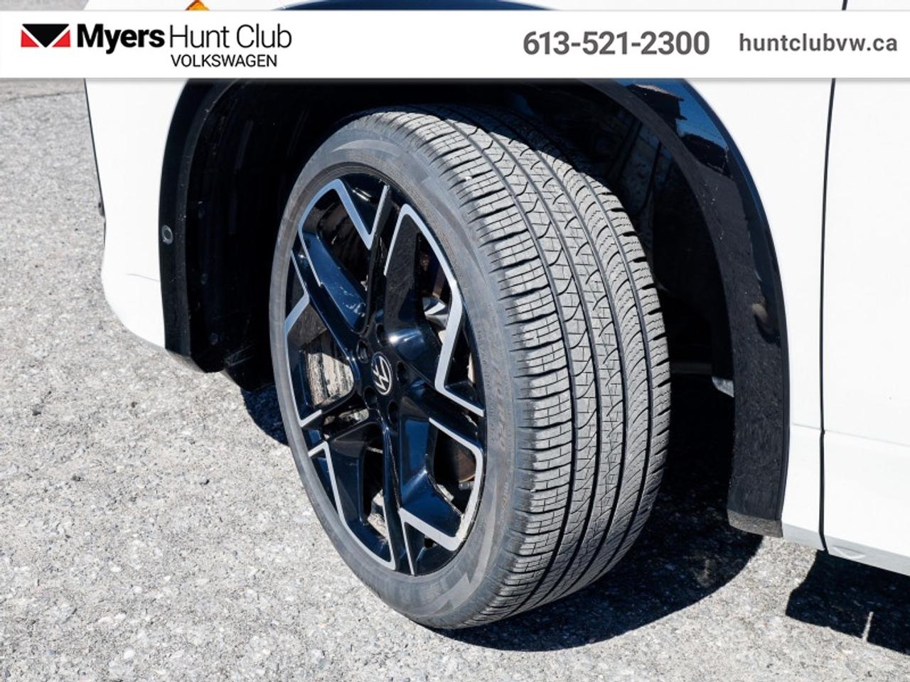 2026 Volkswagen Tiguan Highline Turbo R-Line Photo