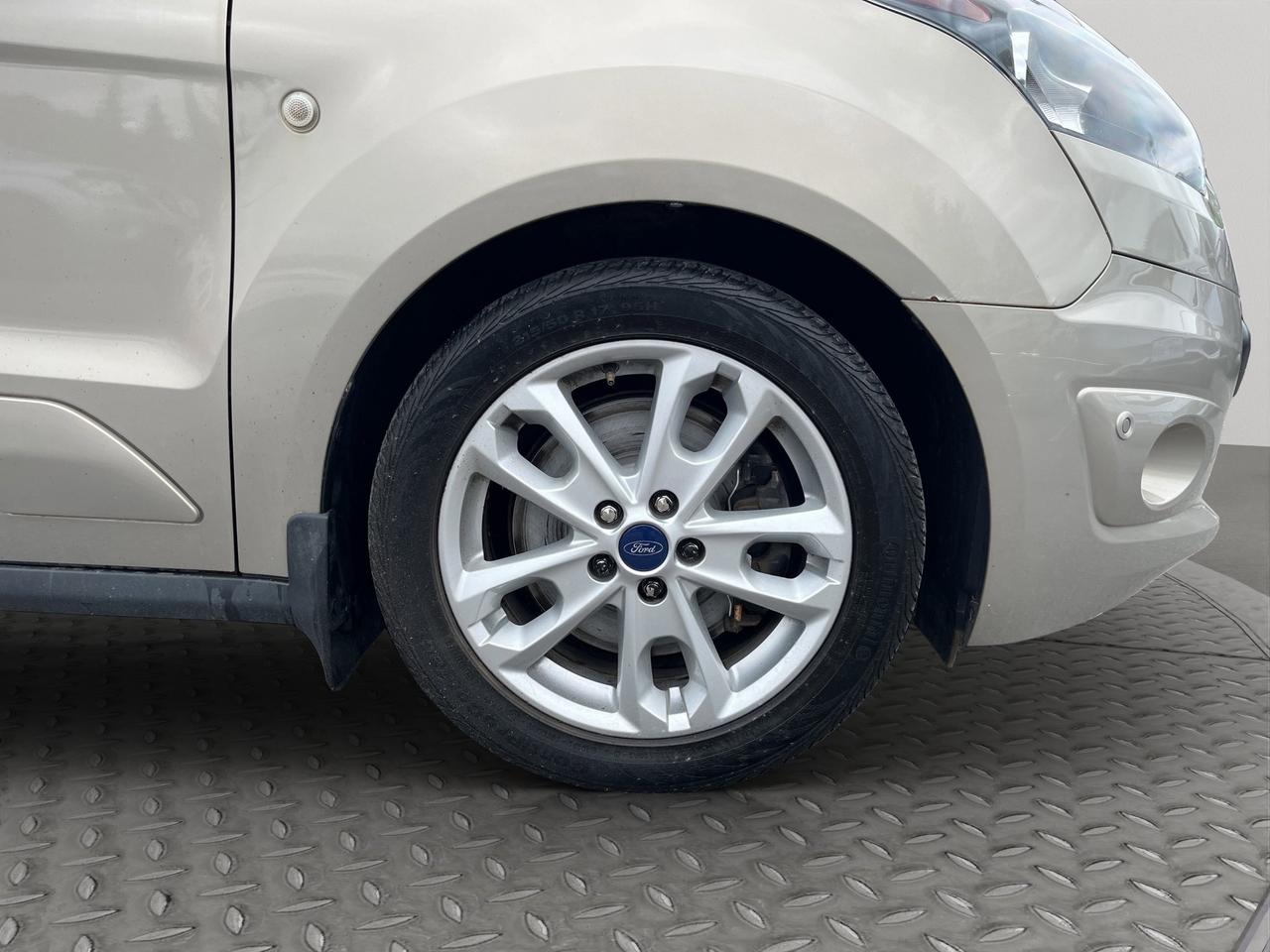 2015 Ford Transit Connect Wagon XLT | Reverse Cam | Heated Seats Photo
