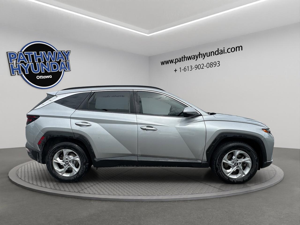 2022 Hyundai Tucson Preferred | Reverse Cam | Heated Seats Photo