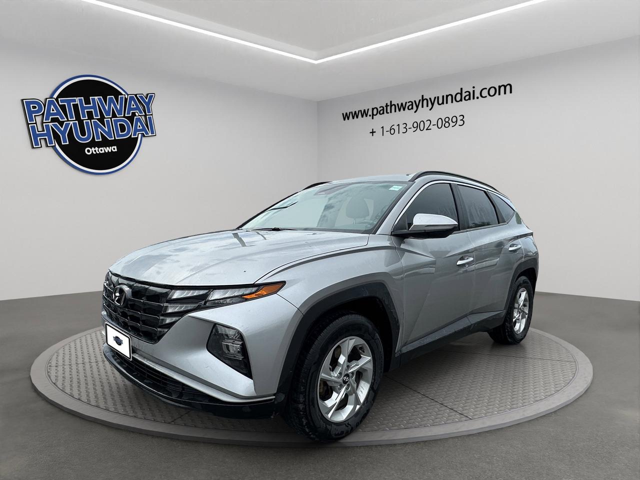 2022 Hyundai Tucson Preferred | Reverse Cam | Heated Seats Photo