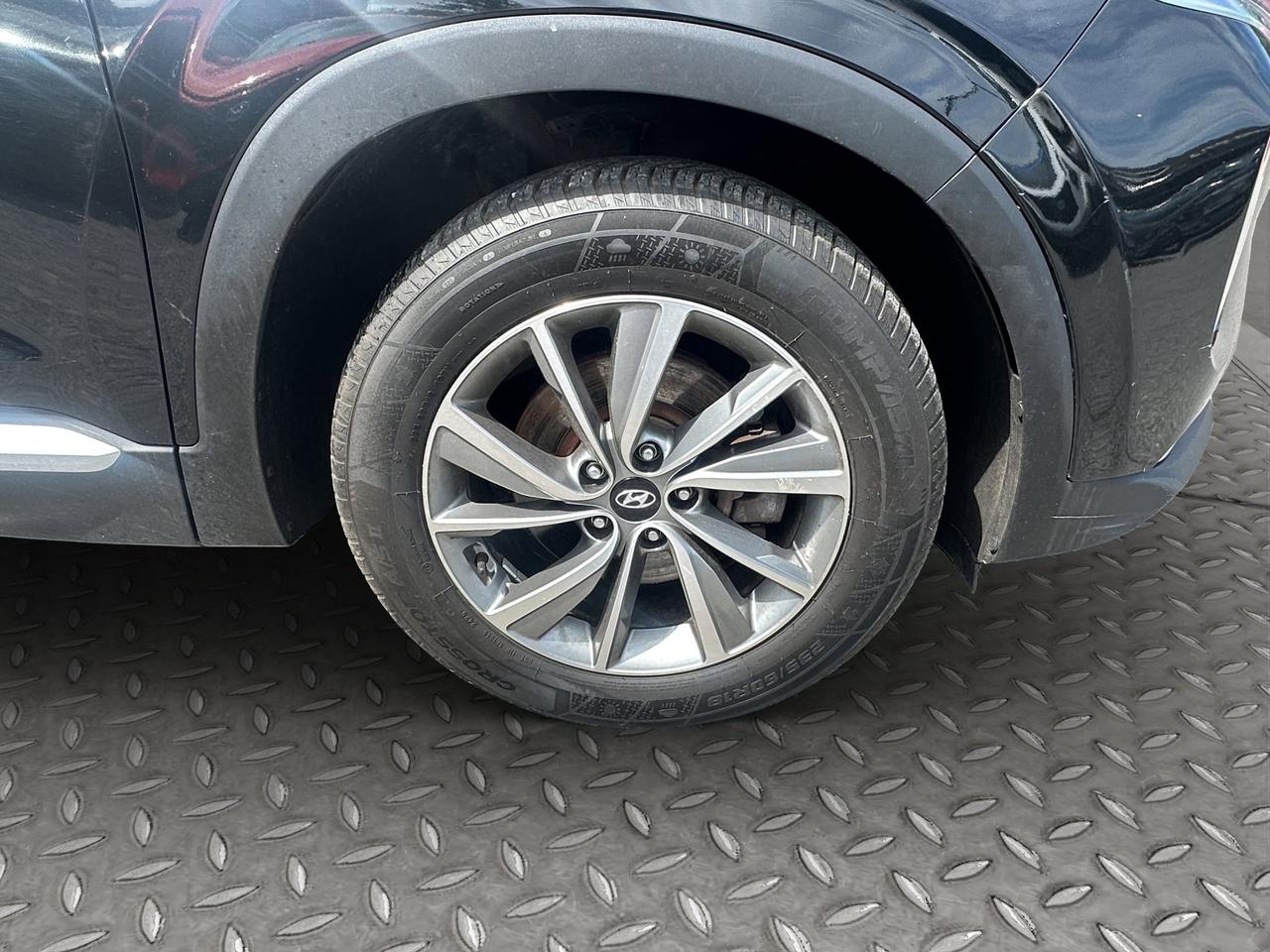2020 Hyundai Santa Fe Preferred | Pano Roof |  Reverse Cam | Heated Seats Photo