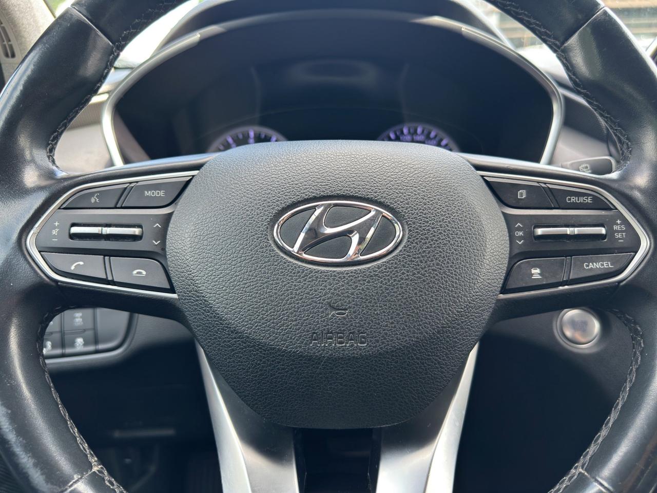 2020 Hyundai Santa Fe Preferred | Pano Roof |  Reverse Cam | Heated Seats Photo
