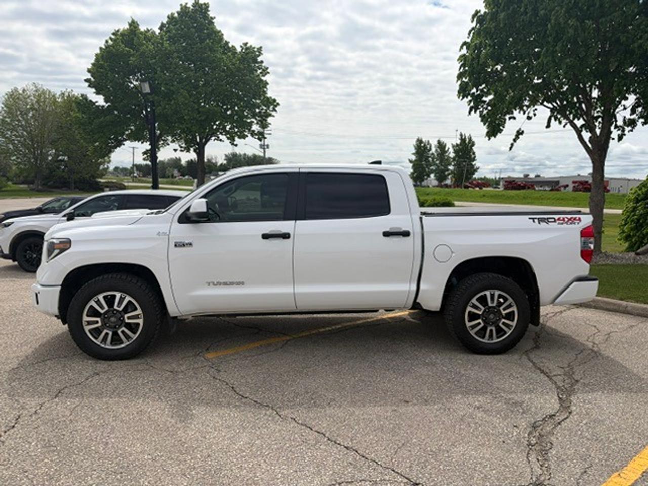 2020 Toyota Tundra TRD Sport Crewmax Photo1