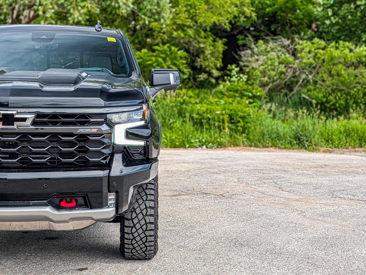 2026 Chevrolet Silverado 1500 ZR2 Photo