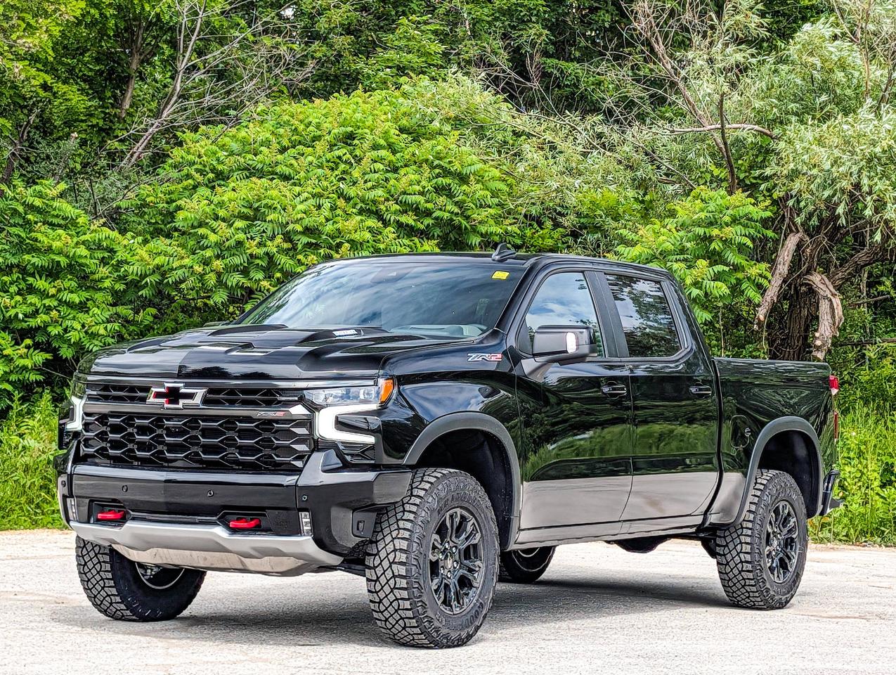 2026 Chevrolet Silverado 1500 ZR2 Photo