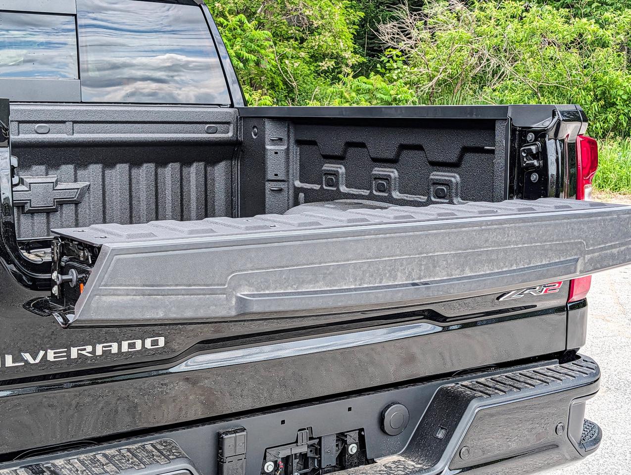 2026 Chevrolet Silverado 1500 ZR2 Photo