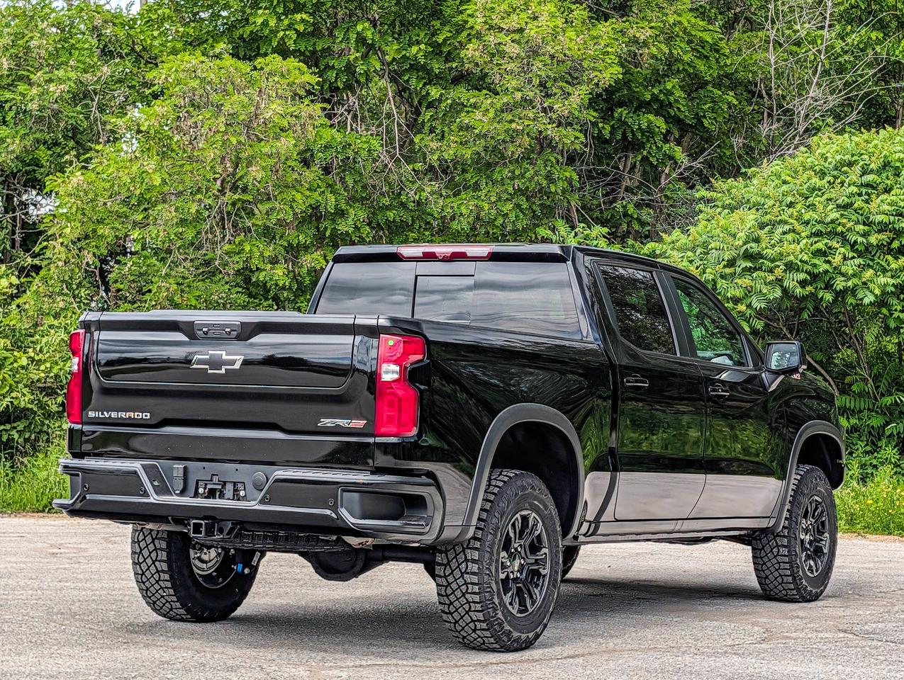 2026 Chevrolet Silverado 1500 ZR2 Photo