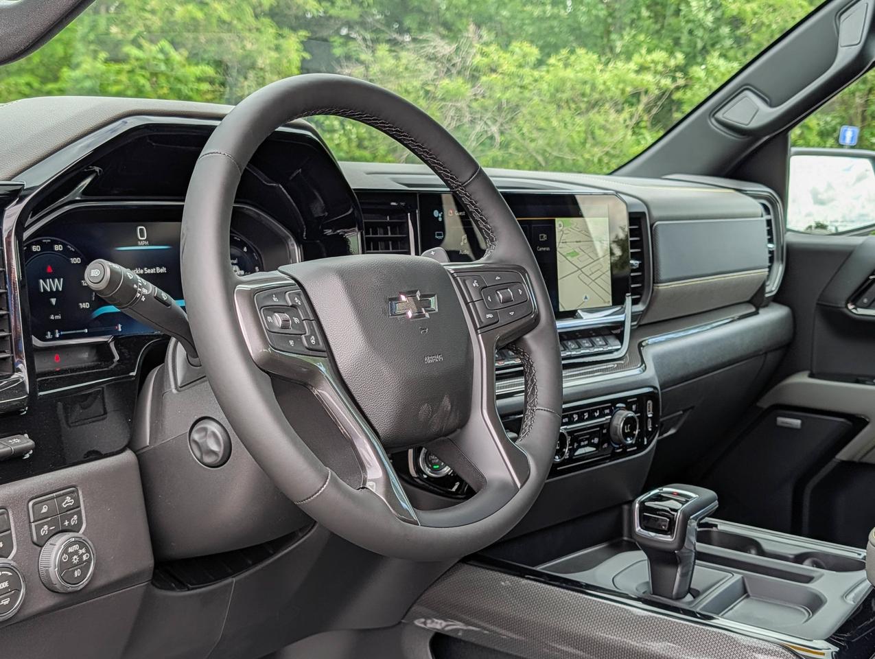 2026 Chevrolet Silverado 1500 ZR2 Photo