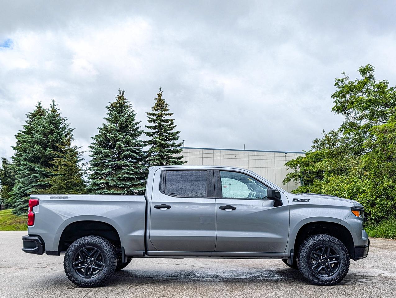 2026 Chevrolet Silverado 1500 Custom Trail Boss Photo