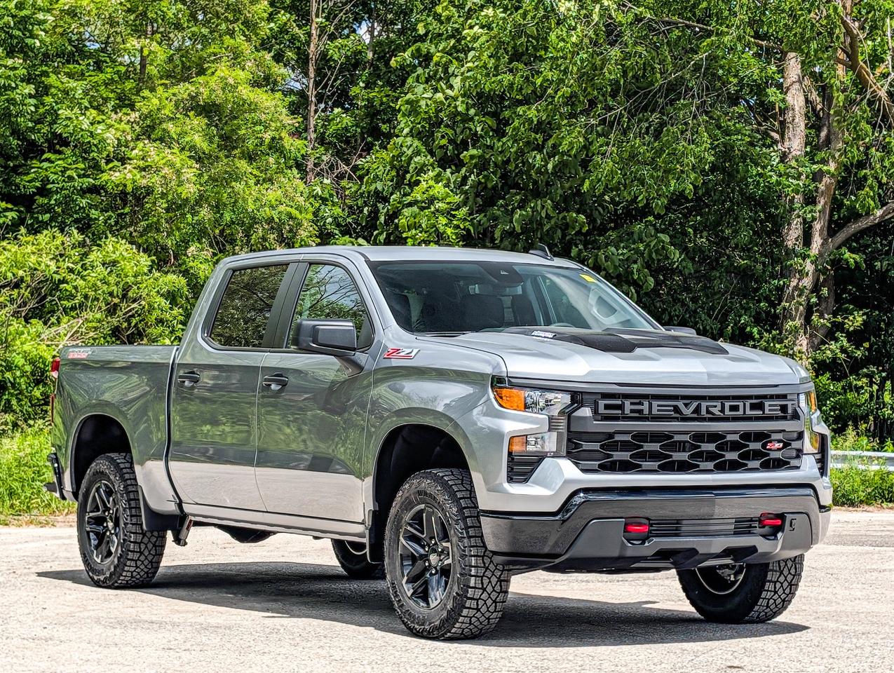 2026 Chevrolet Silverado 1500 Custom Trail Boss Photo2