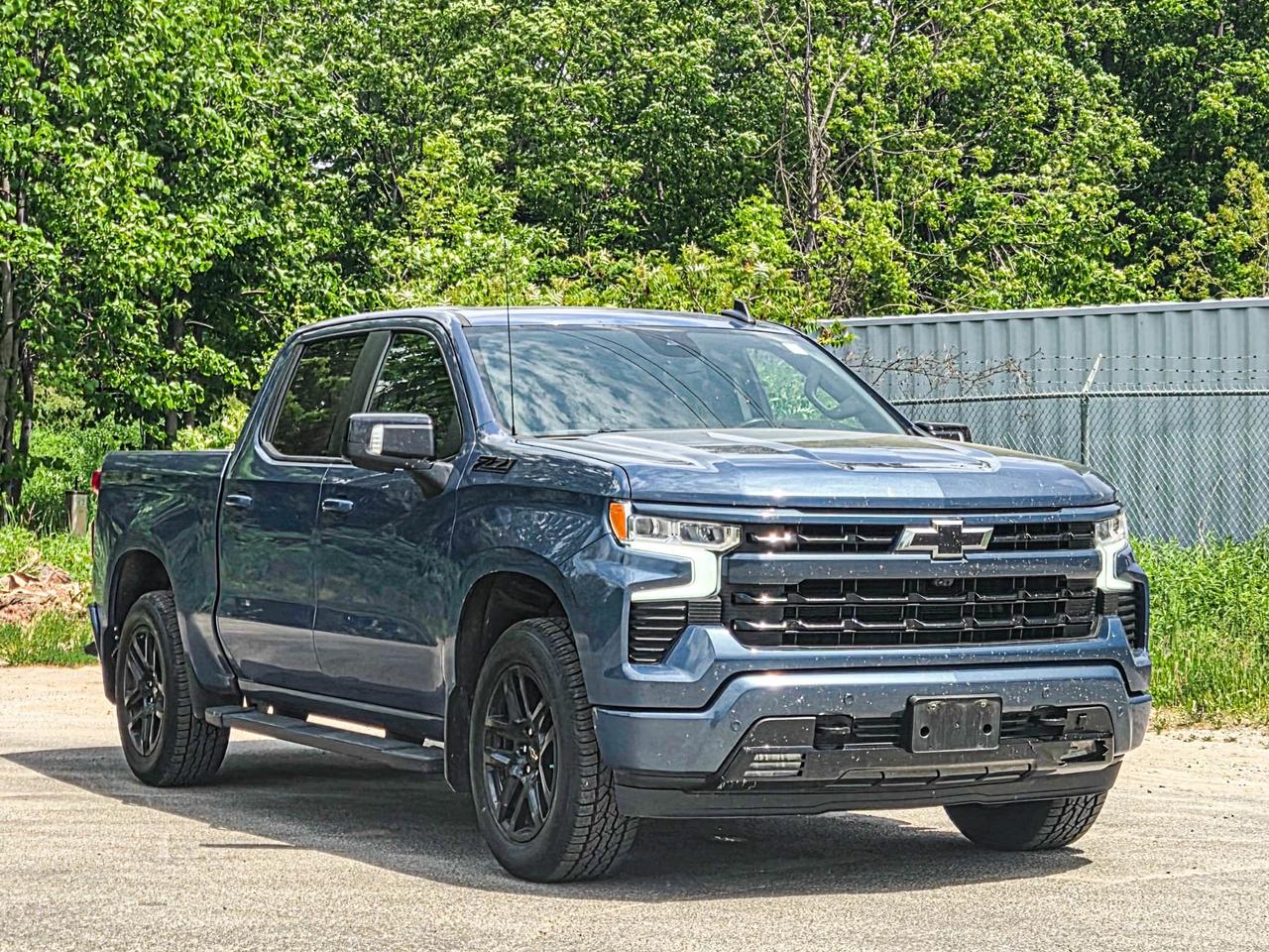 2024 Chevrolet Silverado 1500 RST Photo