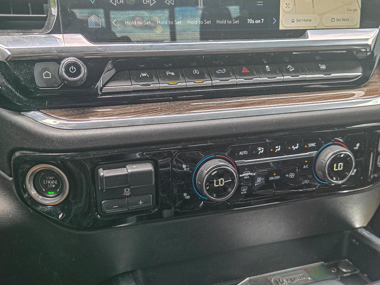 2024 Chevrolet Silverado 1500 RST Photo