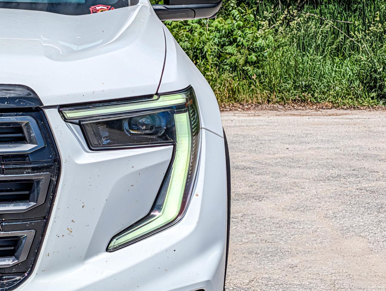 2024 GMC Acadia AT4 Photo