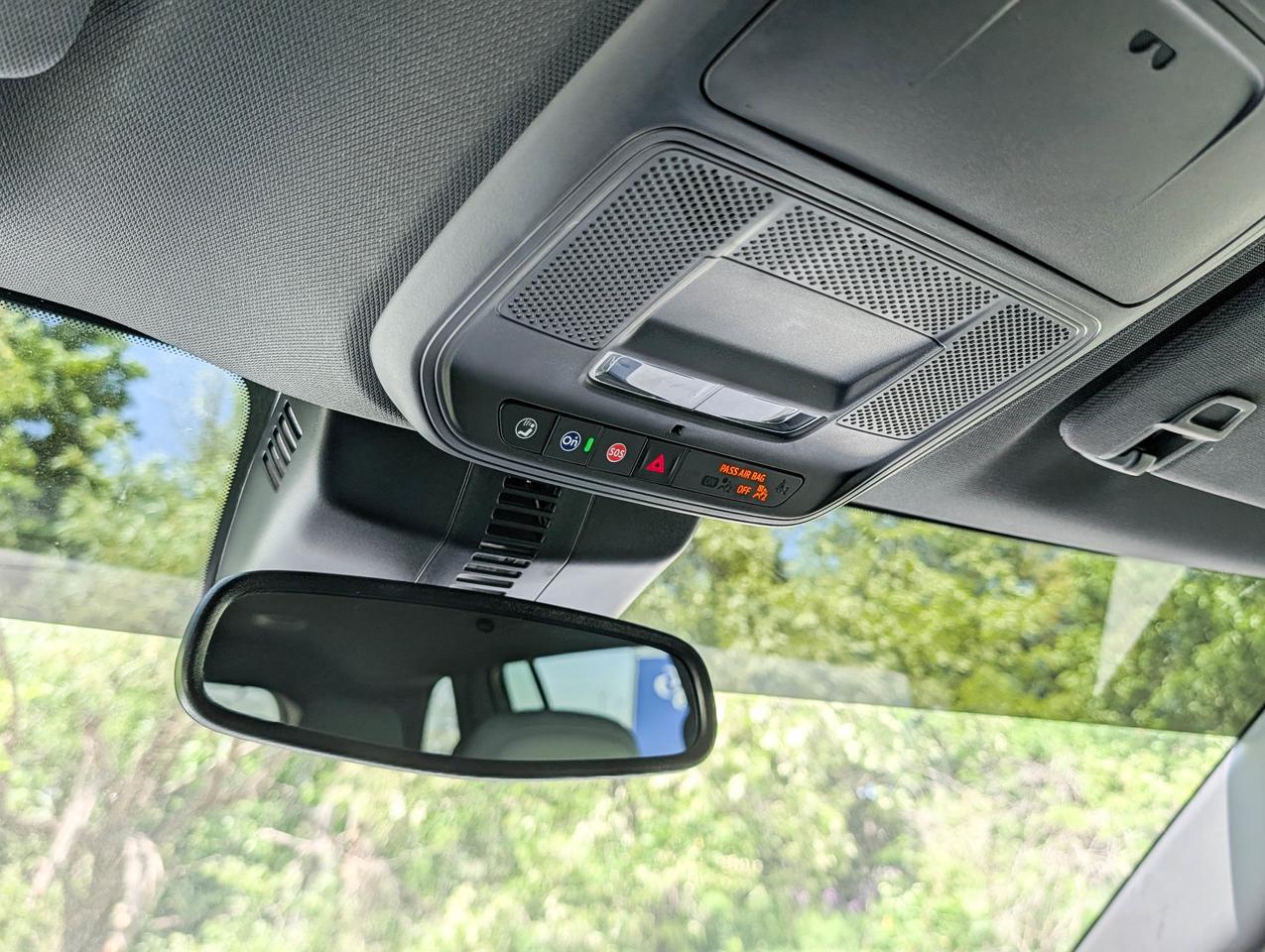 2024 GMC Acadia AT4 Photo