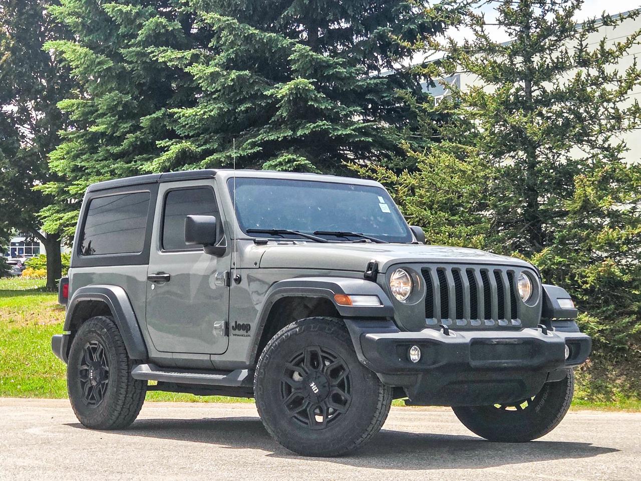 2022 Jeep Wrangler Sport S Photo