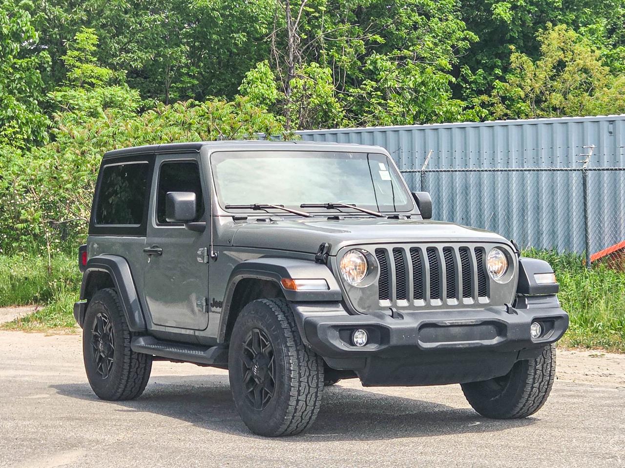 2022 Jeep Wrangler Sport S Photo3