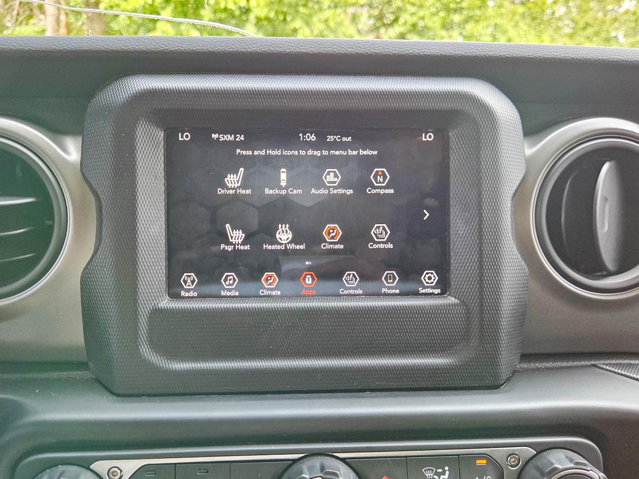 2022 Jeep Wrangler Sport S Photo