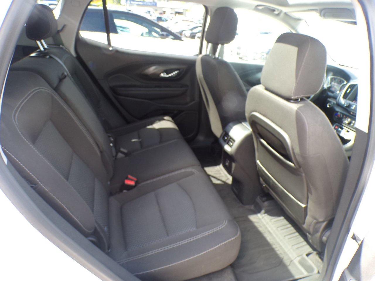 2022 GMC Terrain SLE AWD Photo
