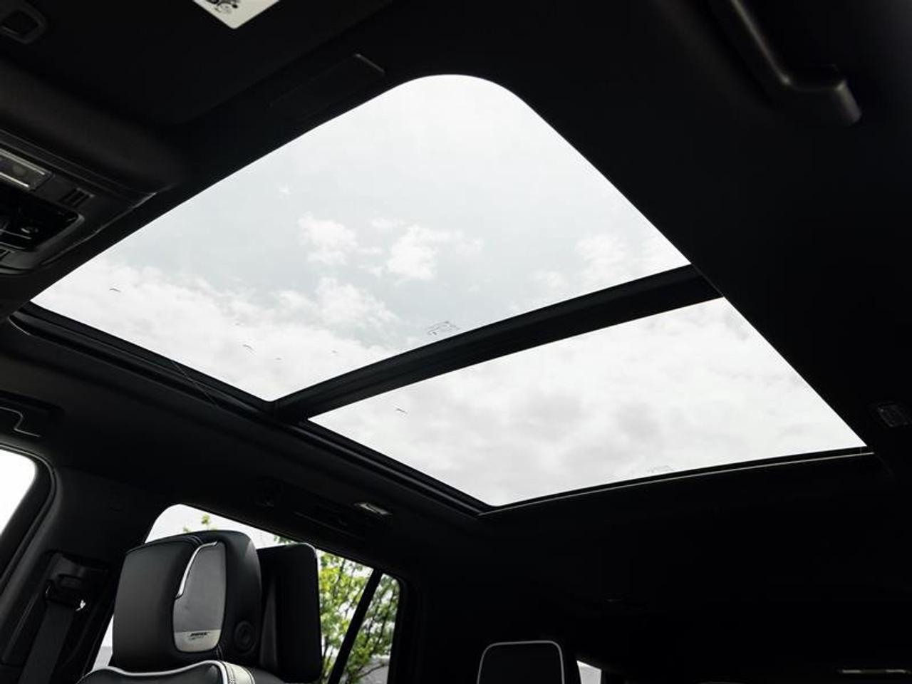 2026 GMC Yukon AT4 Ultimate Photo