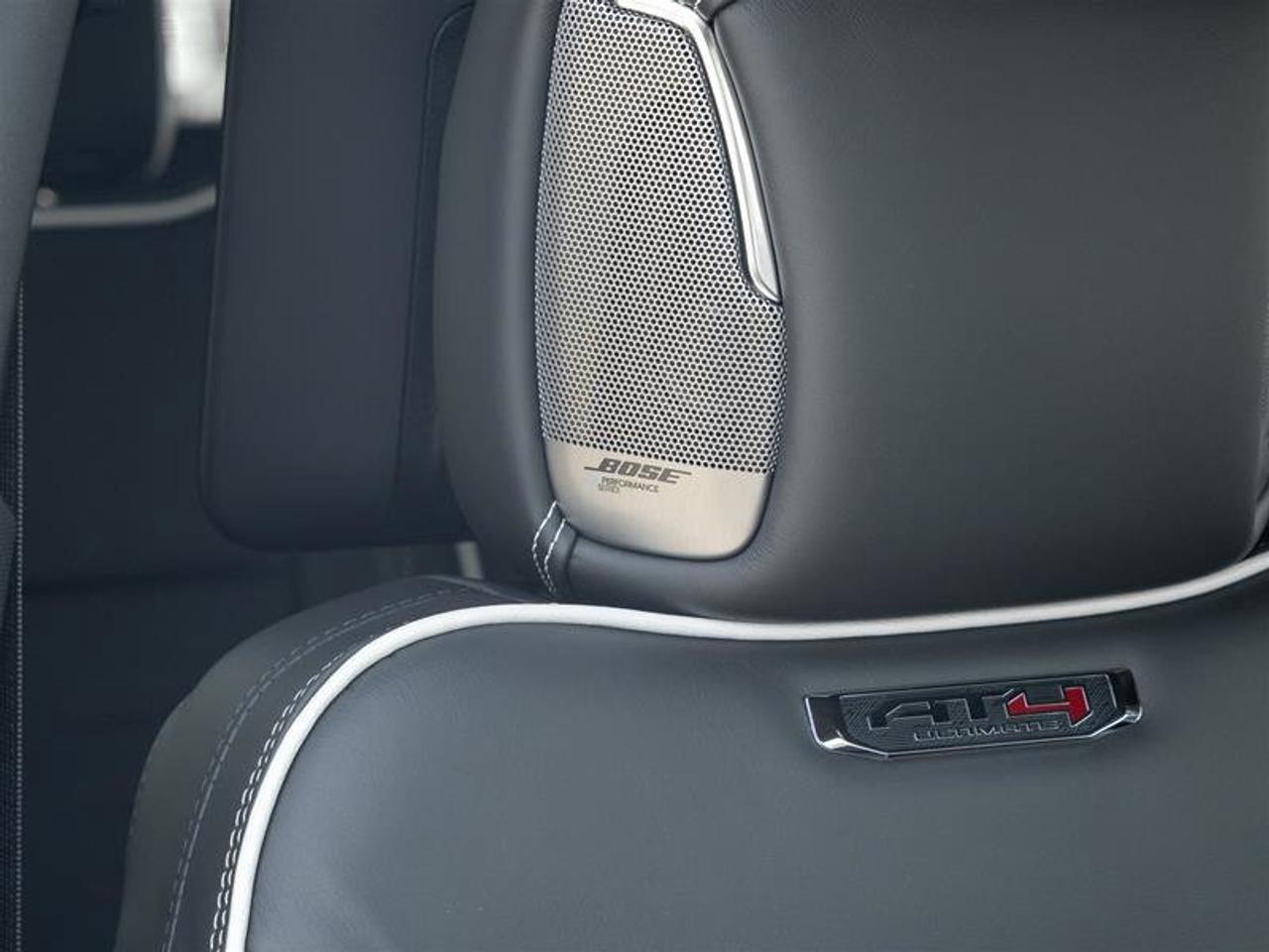 2026 GMC Yukon AT4 Ultimate Photo