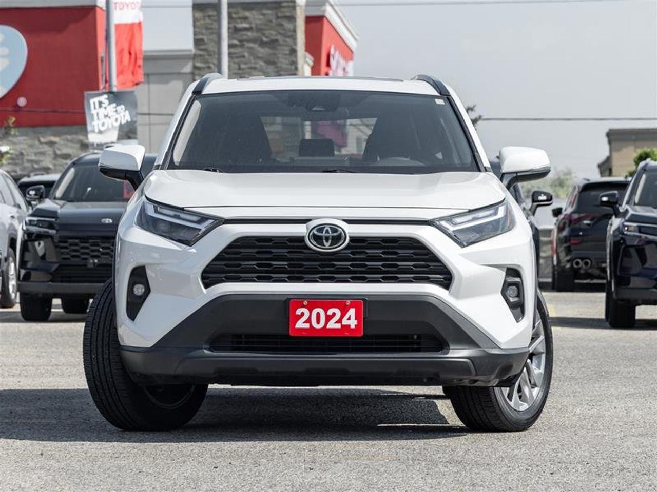 2024 Toyota RAV4 XLE AWD Sunroof | Backup Cam | Heated Seats | XLE Photo