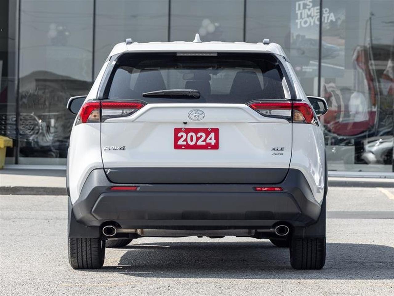 2024 Toyota RAV4 XLE AWD Sunroof | Backup Cam | Heated Seats | XLE Photo