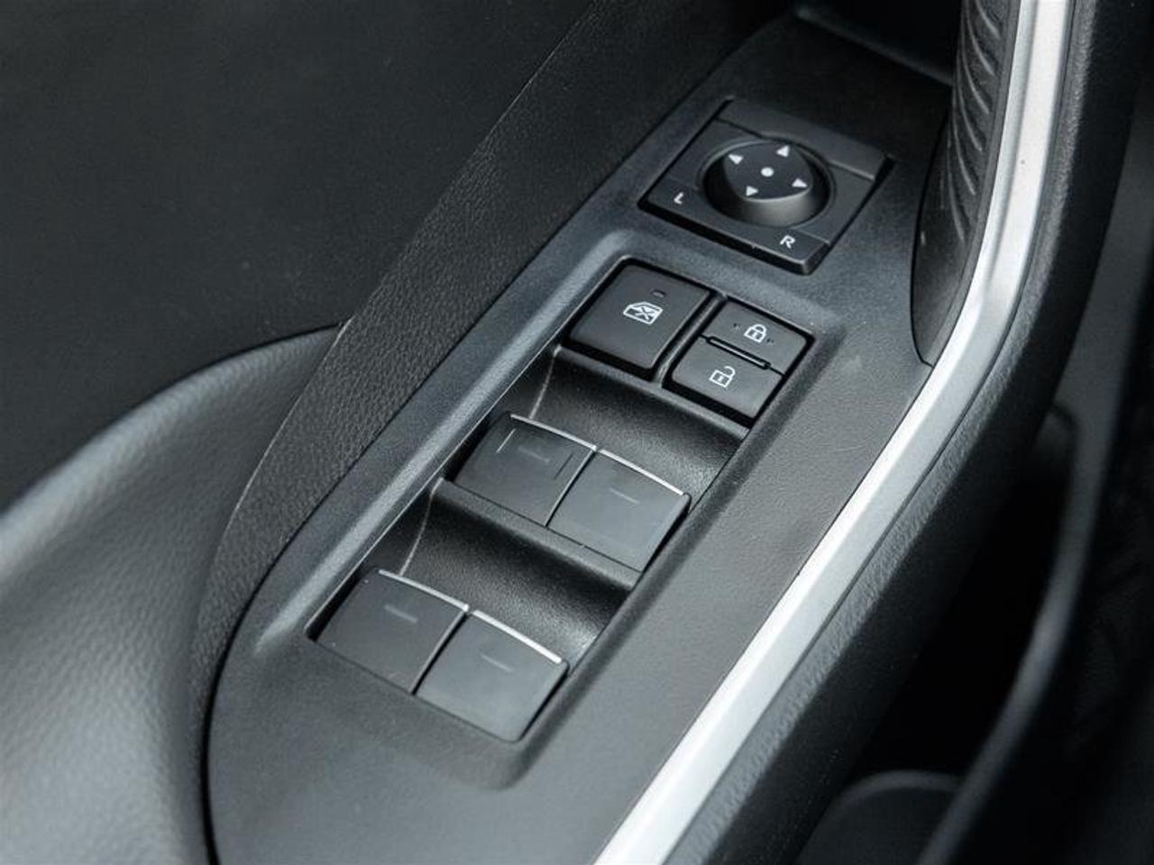2024 Toyota RAV4 XLE AWD Sunroof | Backup Cam | Heated Seats | XLE Photo