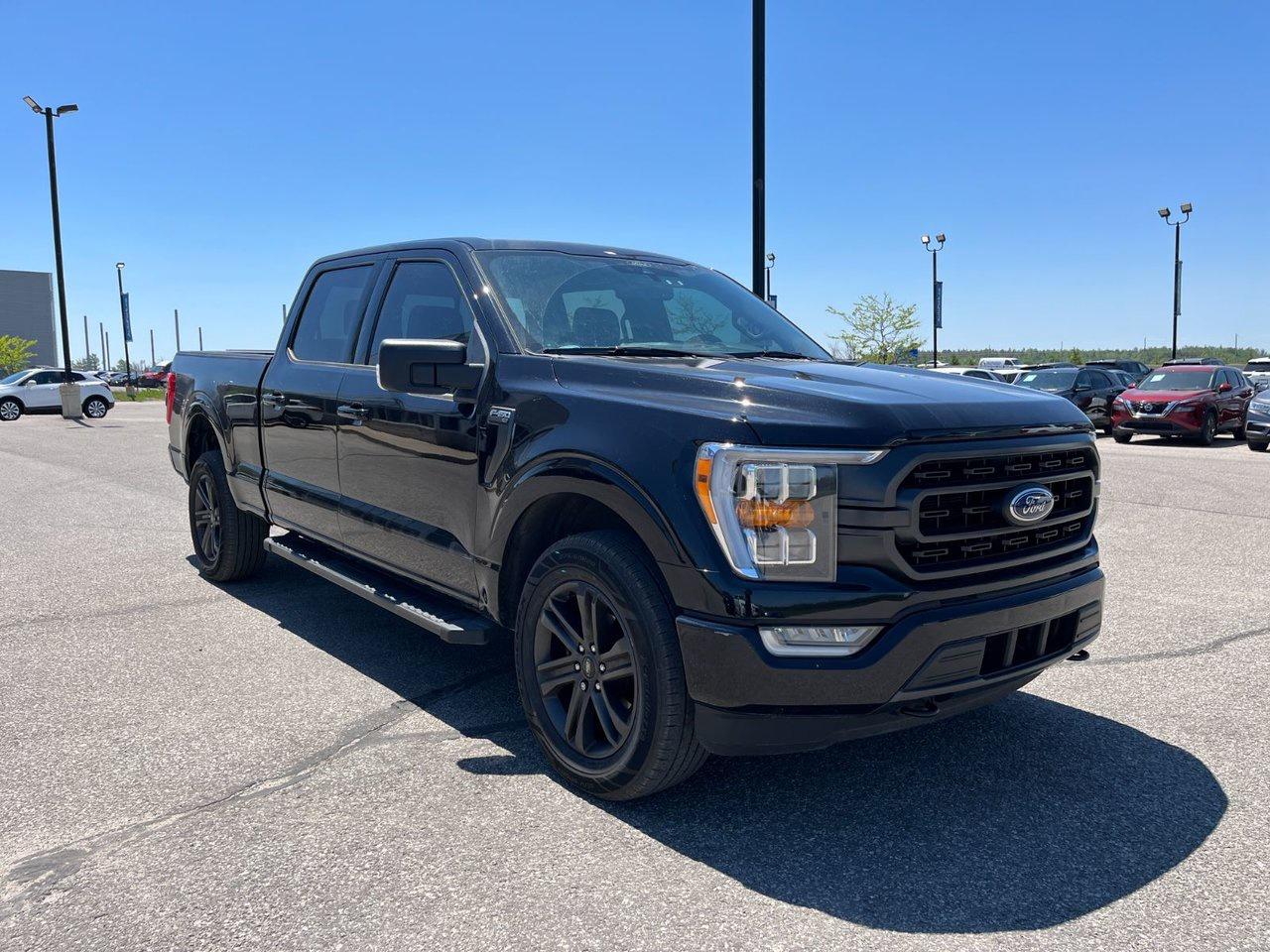 2022 Ford F-150 XLT 4WD SuperCrew 6.5' Box Photo3