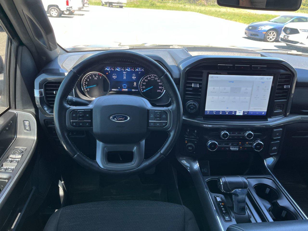 2022 Ford F-150 XLT 4WD SuperCrew 6.5' Box Photo