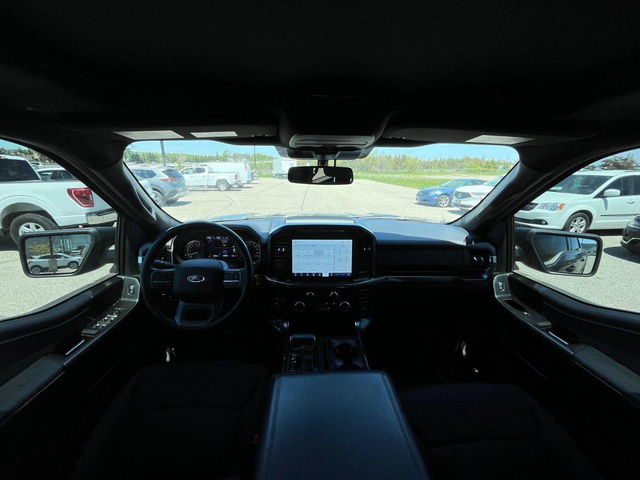 2022 Ford F-150 XLT 4WD SuperCrew 6.5' Box Photo