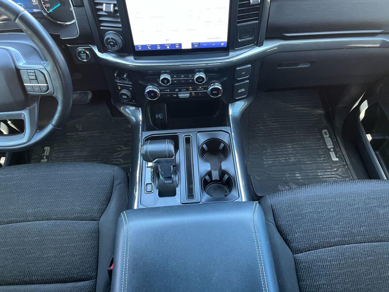 2022 Ford F-150 XLT 4WD SuperCrew 6.5' Box Photo