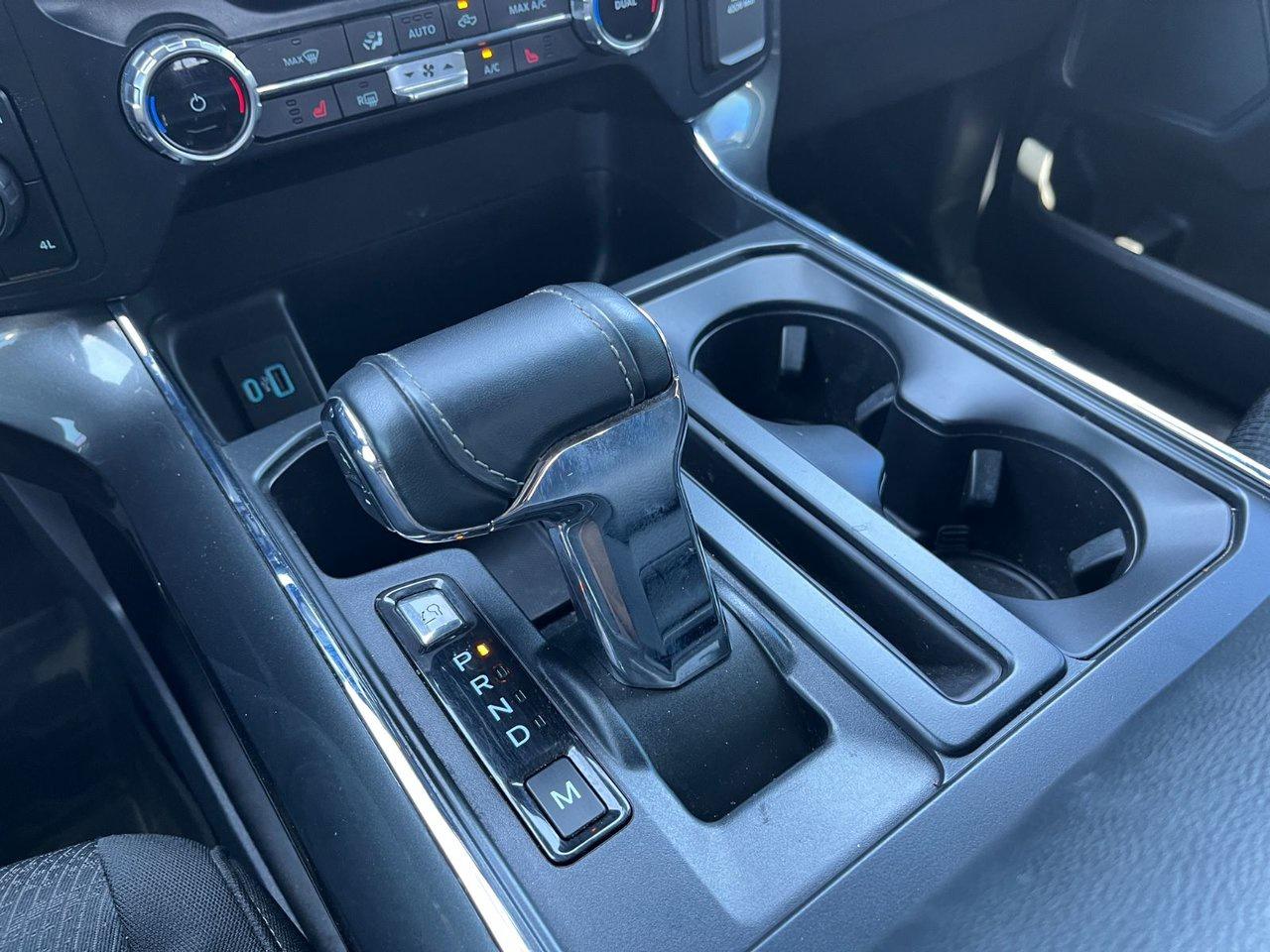 2022 Ford F-150 XLT 4WD SuperCrew 6.5' Box Photo