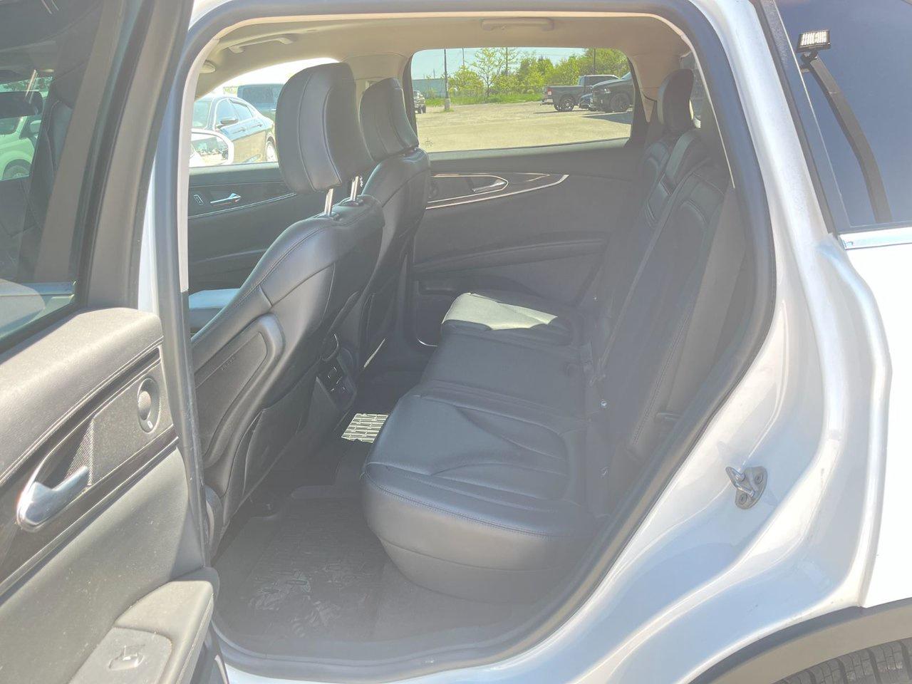2022 Lincoln Nautilus Reserve AWD Photo