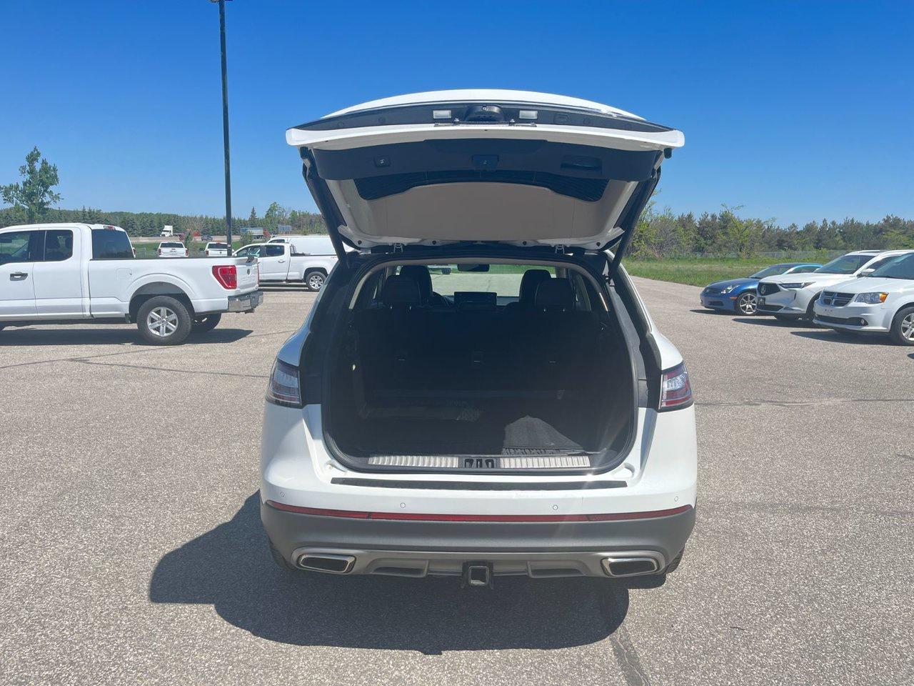 2022 Lincoln Nautilus Reserve AWD Photo