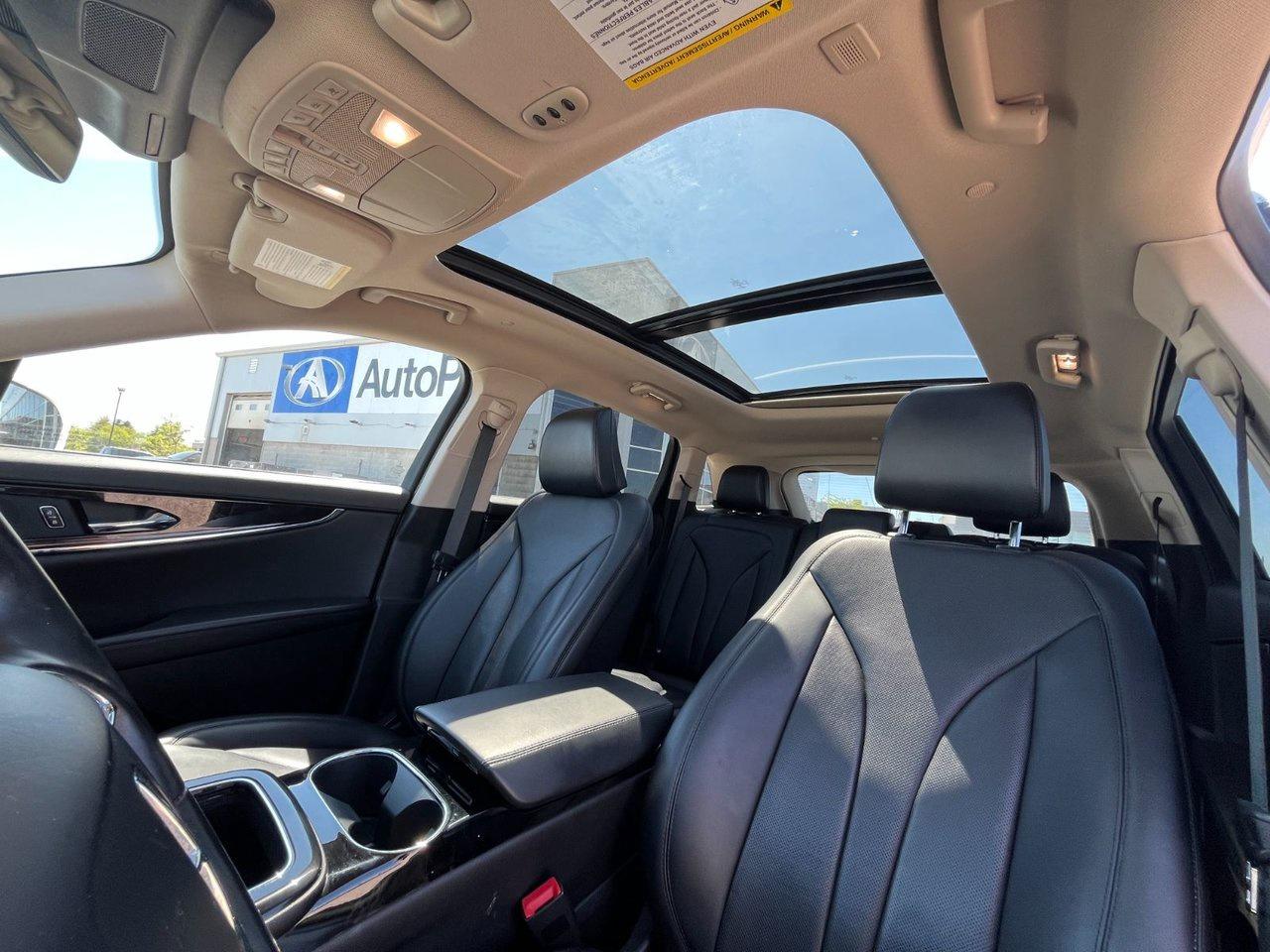 2022 Lincoln Nautilus Reserve AWD Photo