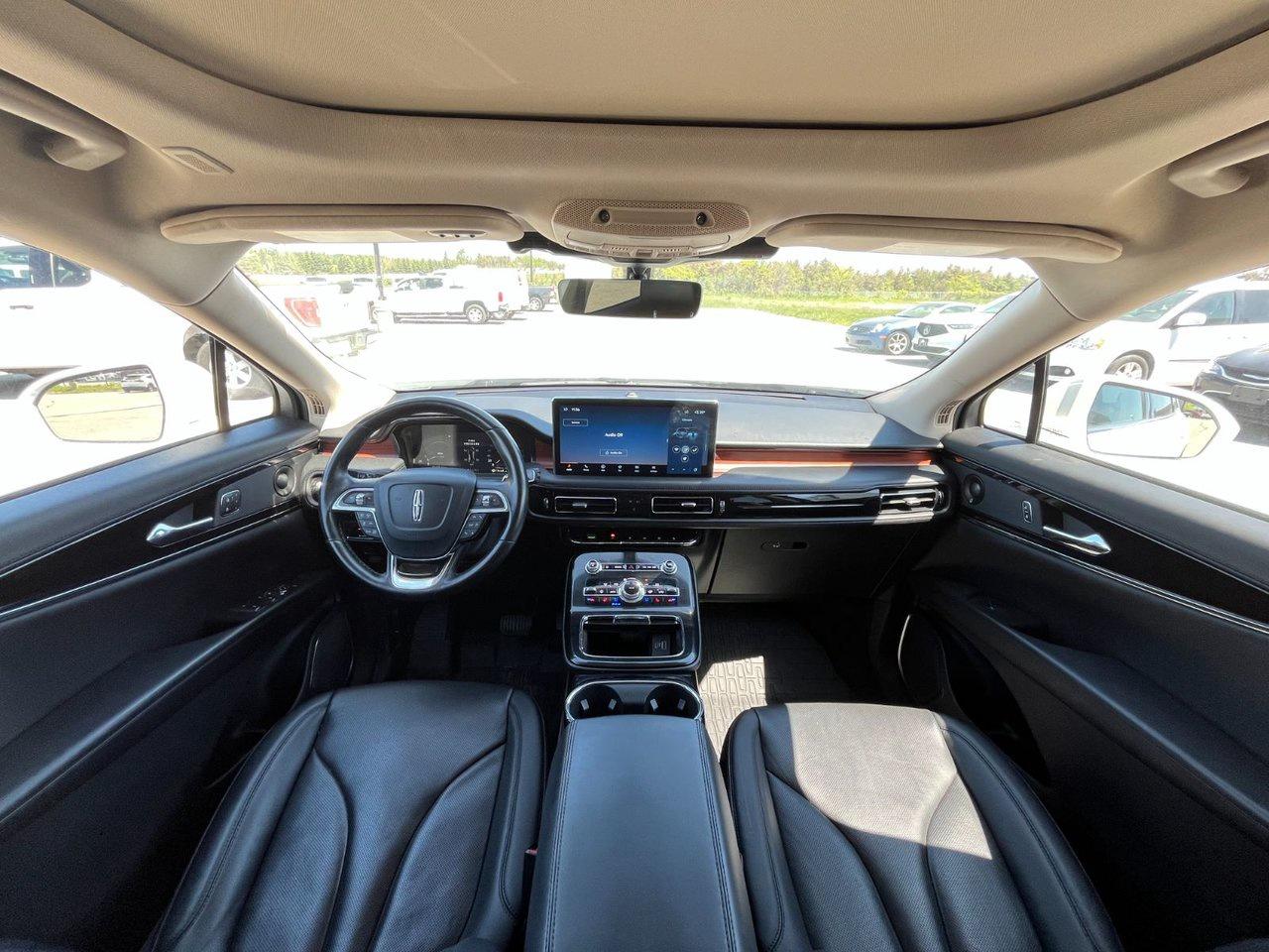 2022 Lincoln Nautilus Reserve AWD Photo