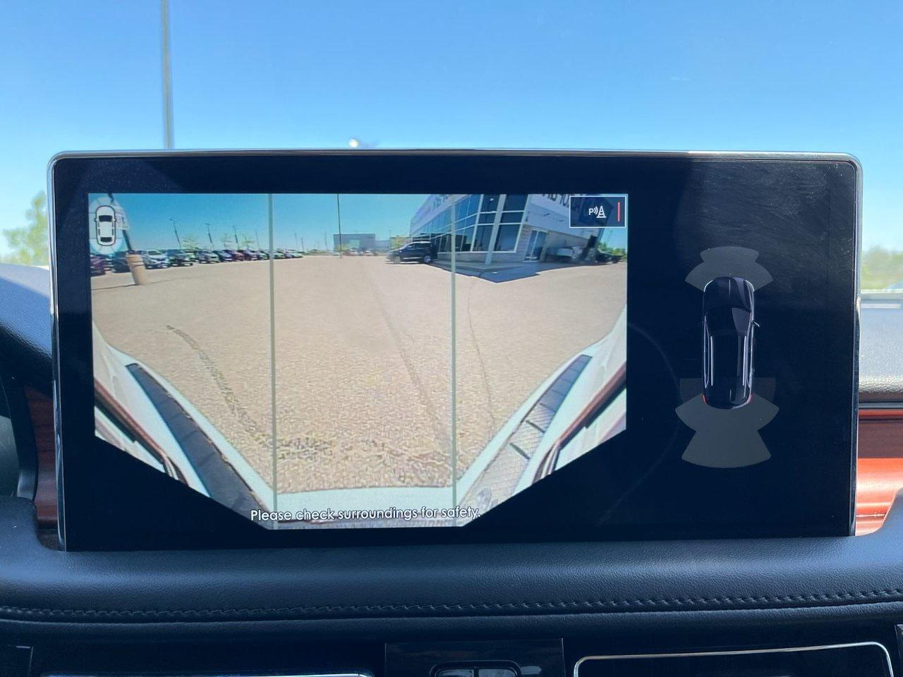 2022 Lincoln Nautilus Reserve AWD Photo