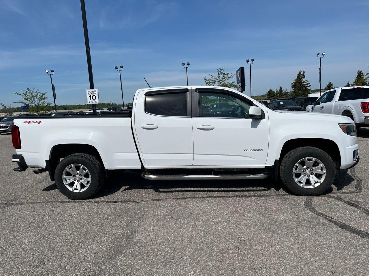 2016 Chevrolet Colorado 4WD Crew Cab 140.5 LT Photo4