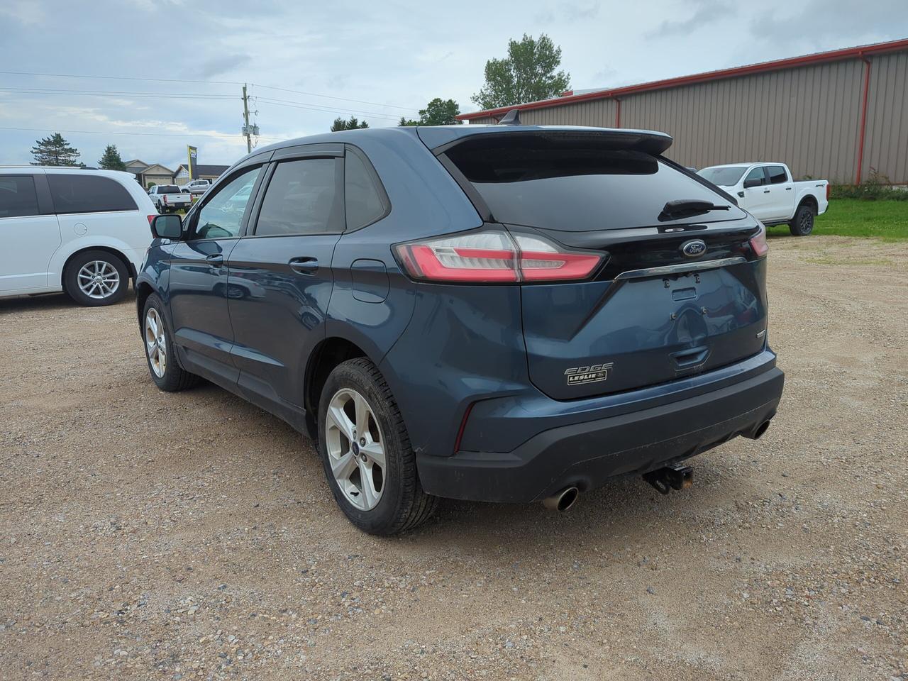 2019 Ford Edge SE AWD Photo3
