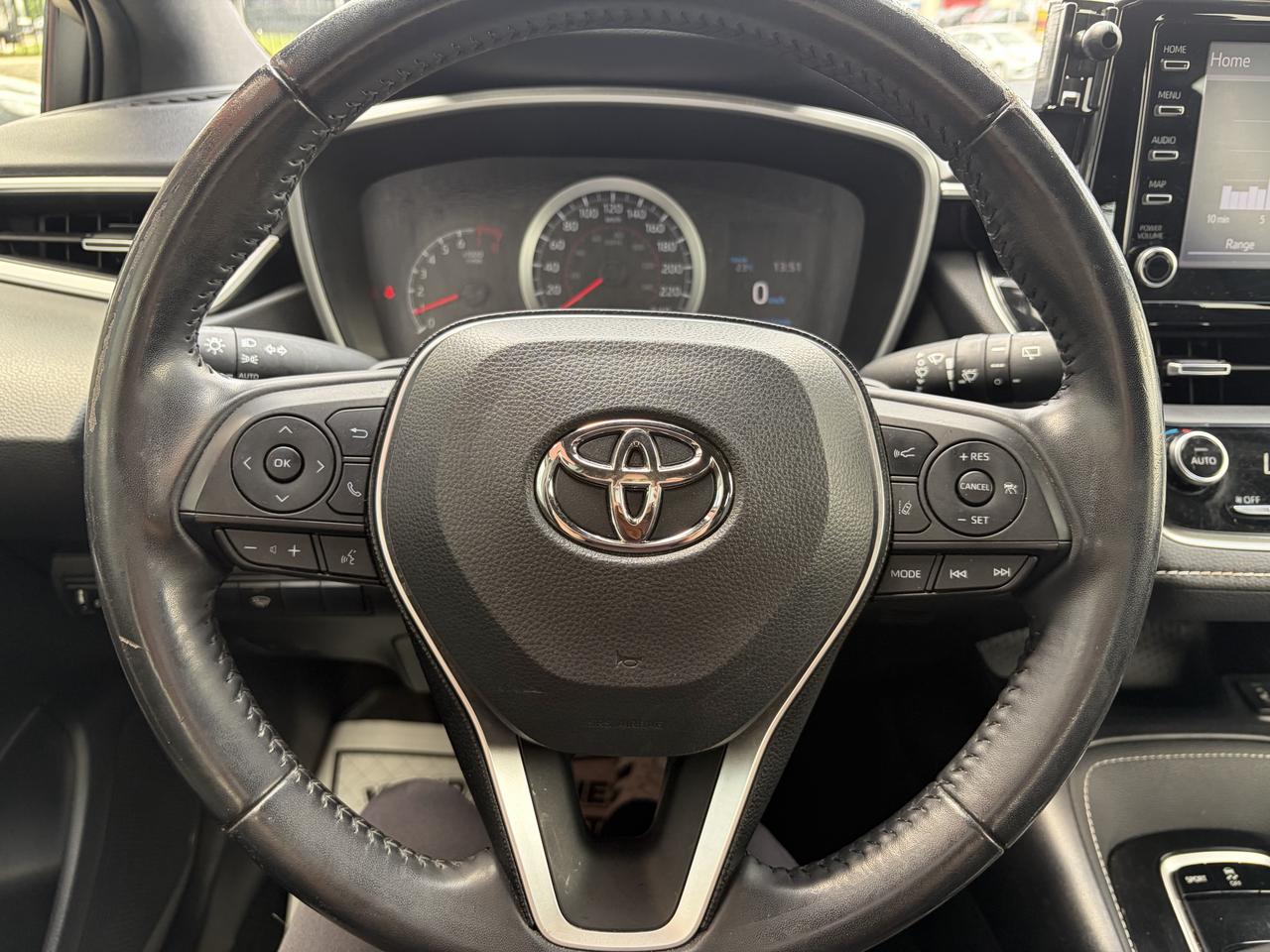 2019 Toyota Corolla SE Photo