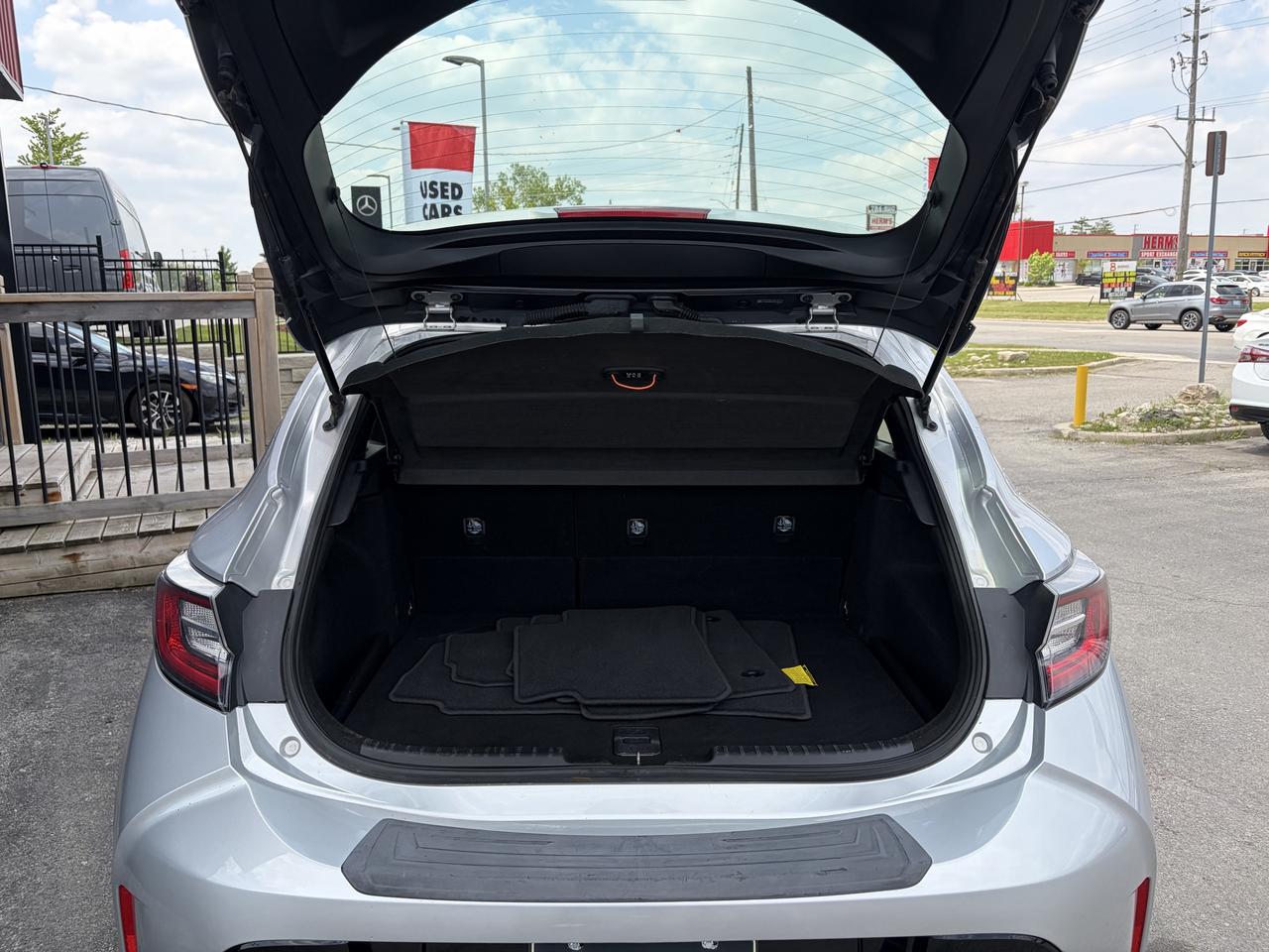 2019 Toyota Corolla SE Photo