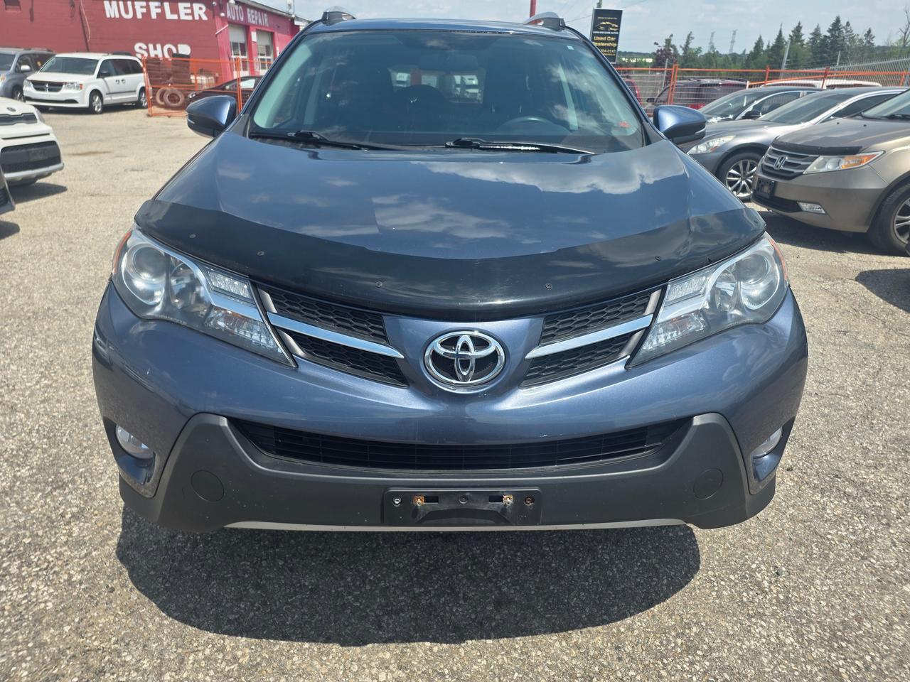 2013 Toyota RAV4 XLE Photo