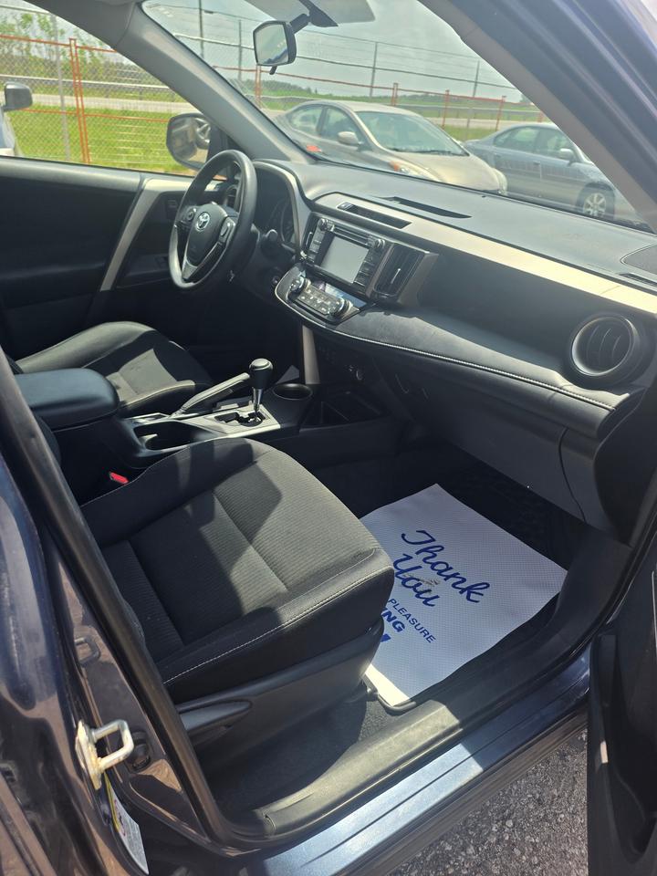 2013 Toyota RAV4 XLE Photo