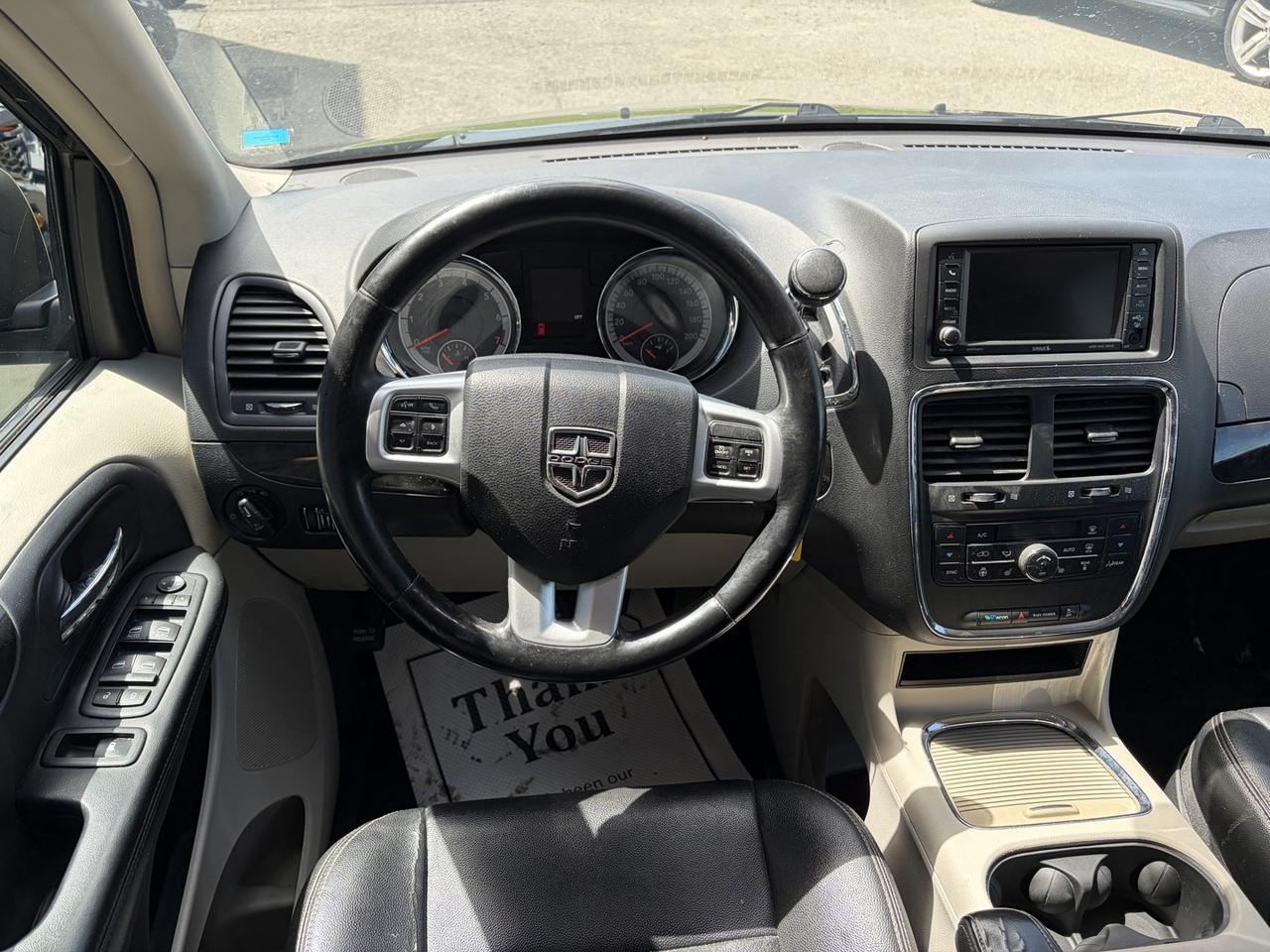2016 Dodge Grand Caravan Crew Photo