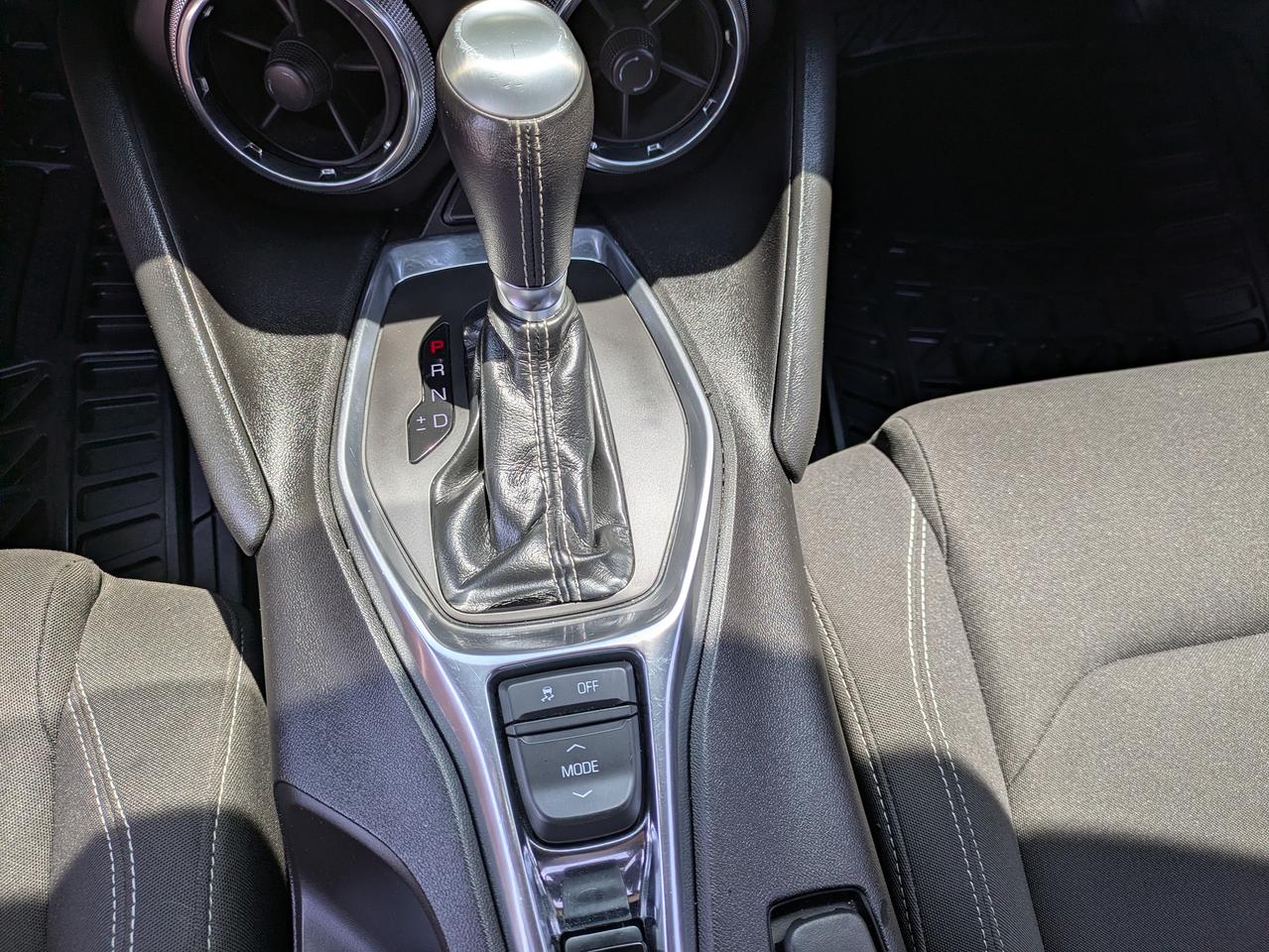 2018 Chevrolet Camaro 2dr Cpe 1LT Photo