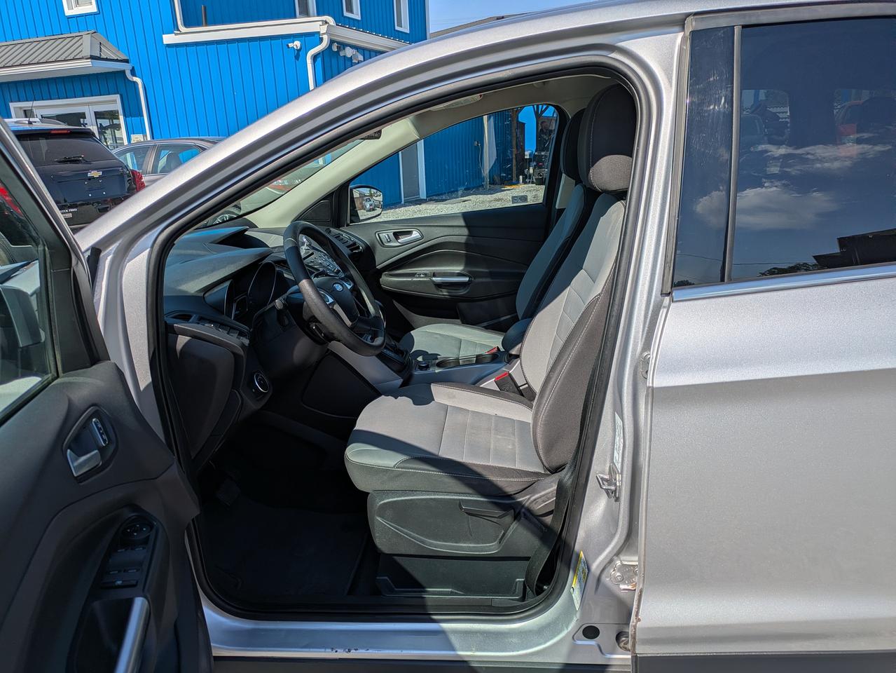 2016 Ford Escape FWD 4dr SE Photo