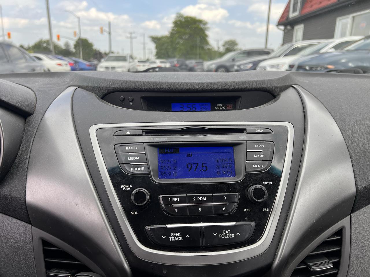2013 Hyundai Elantra GL Photo