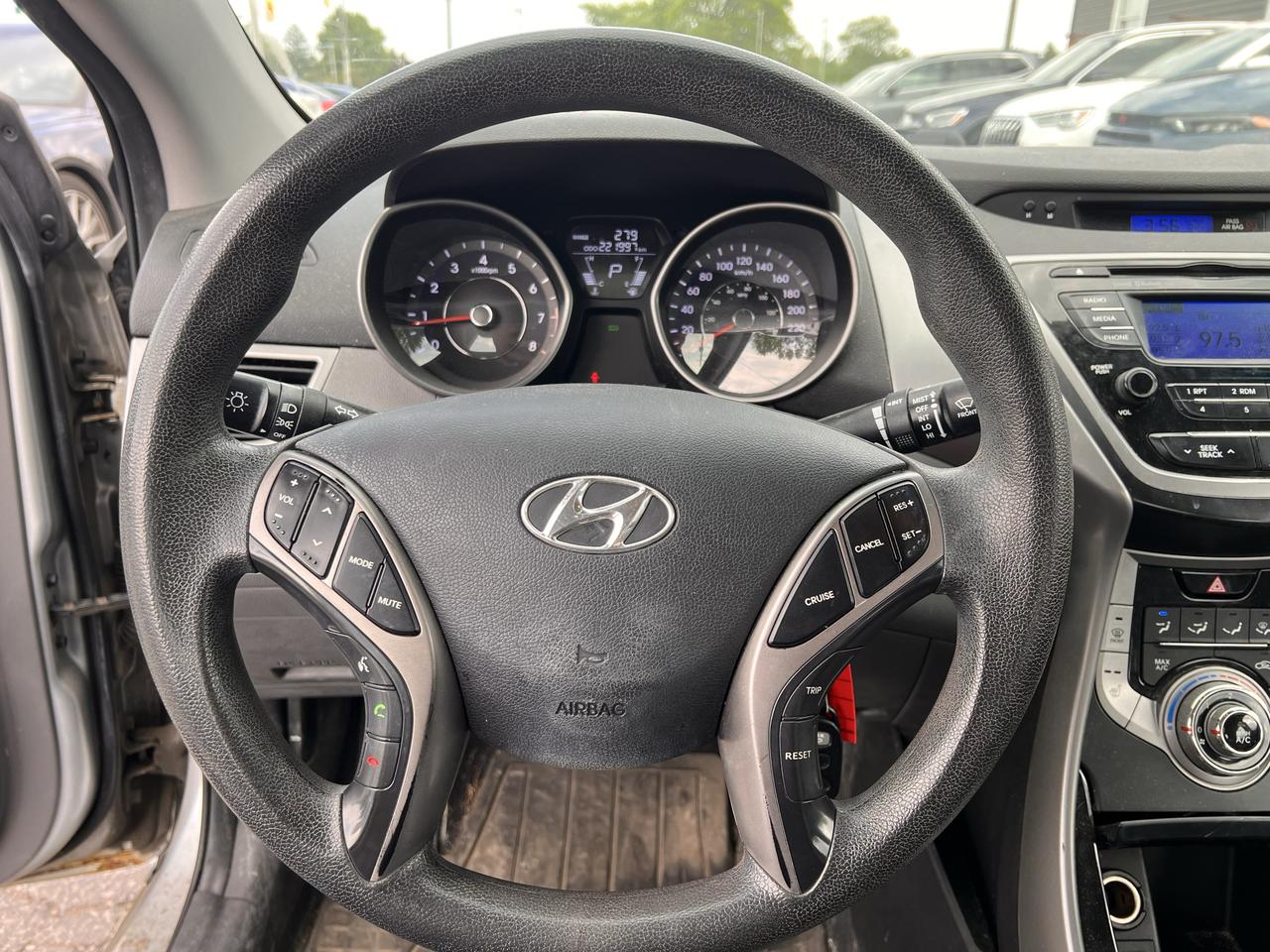 2013 Hyundai Elantra GL Photo