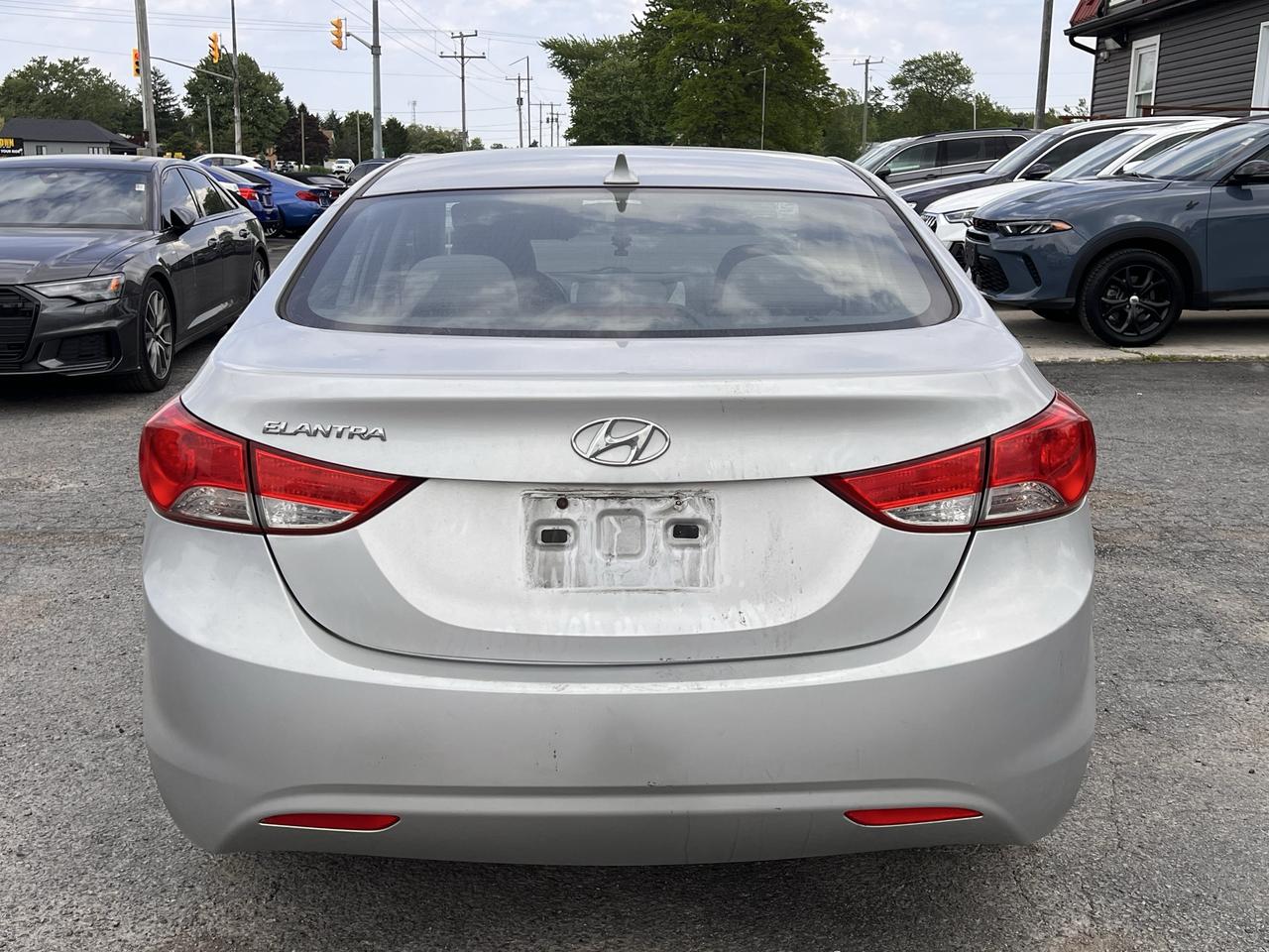 2013 Hyundai Elantra GL Photo